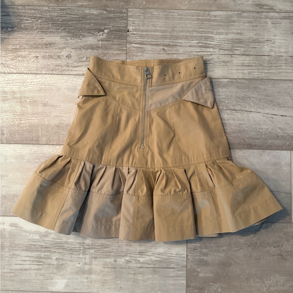 Burberry Mini Skirt Size 0 NWT AUTHENTIC - Picture 2 of 8